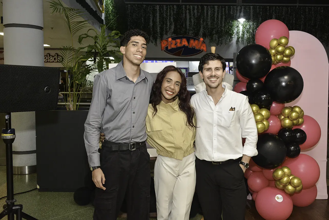 Momentos del estreno en Maracay